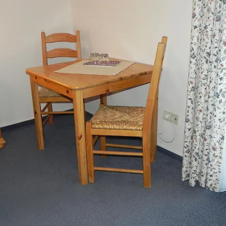 بيت ضيافة Garni Rieder Eck 3*